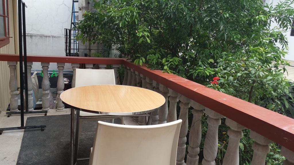 Christopher B&B And Apartments (Adults Only) Paranaque City Buitenkant foto