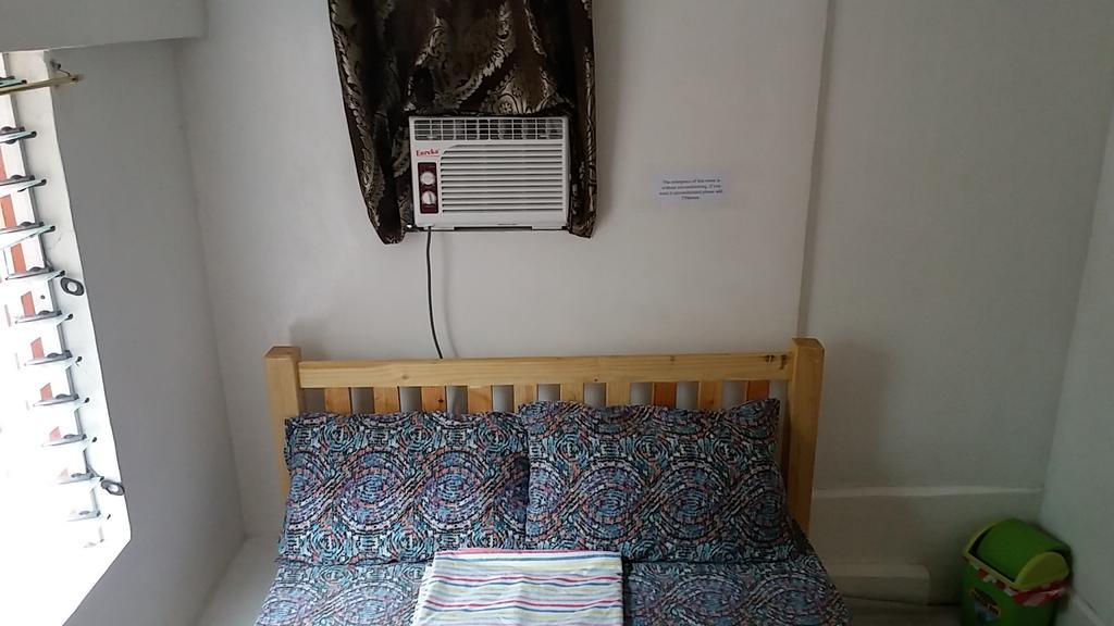 Christopher B&B And Apartments (Adults Only) Paranaque City Buitenkant foto